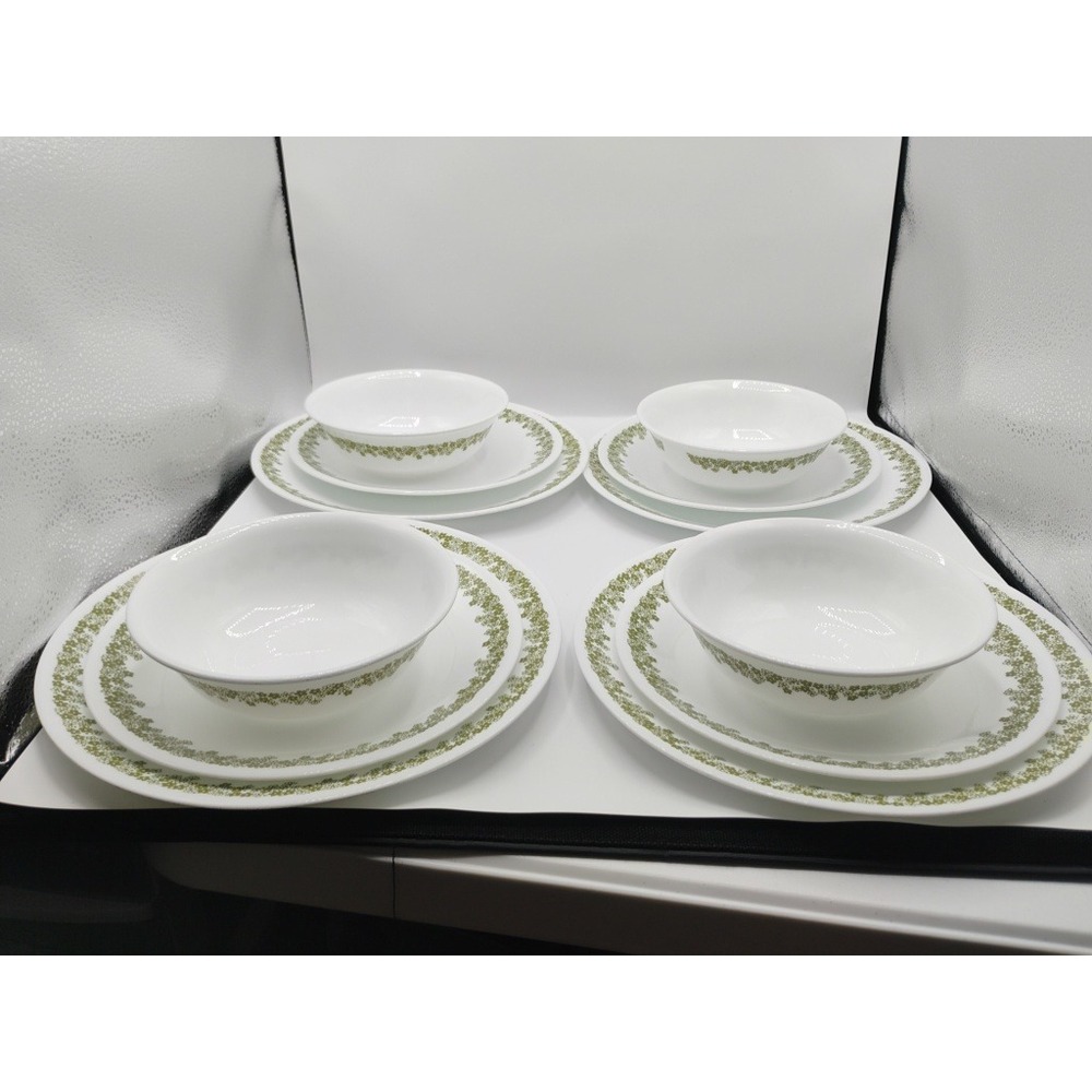 Corelle Dinnerware Set 12pc Green Crazy Daisy Spring Blossom Pre-owned Vintage